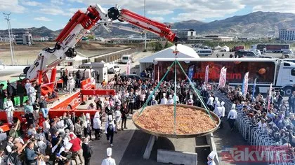 Dünya Afyon’u konuşuyor! 1930 kilo sucuklu yumurtayla Guinness’e girdi